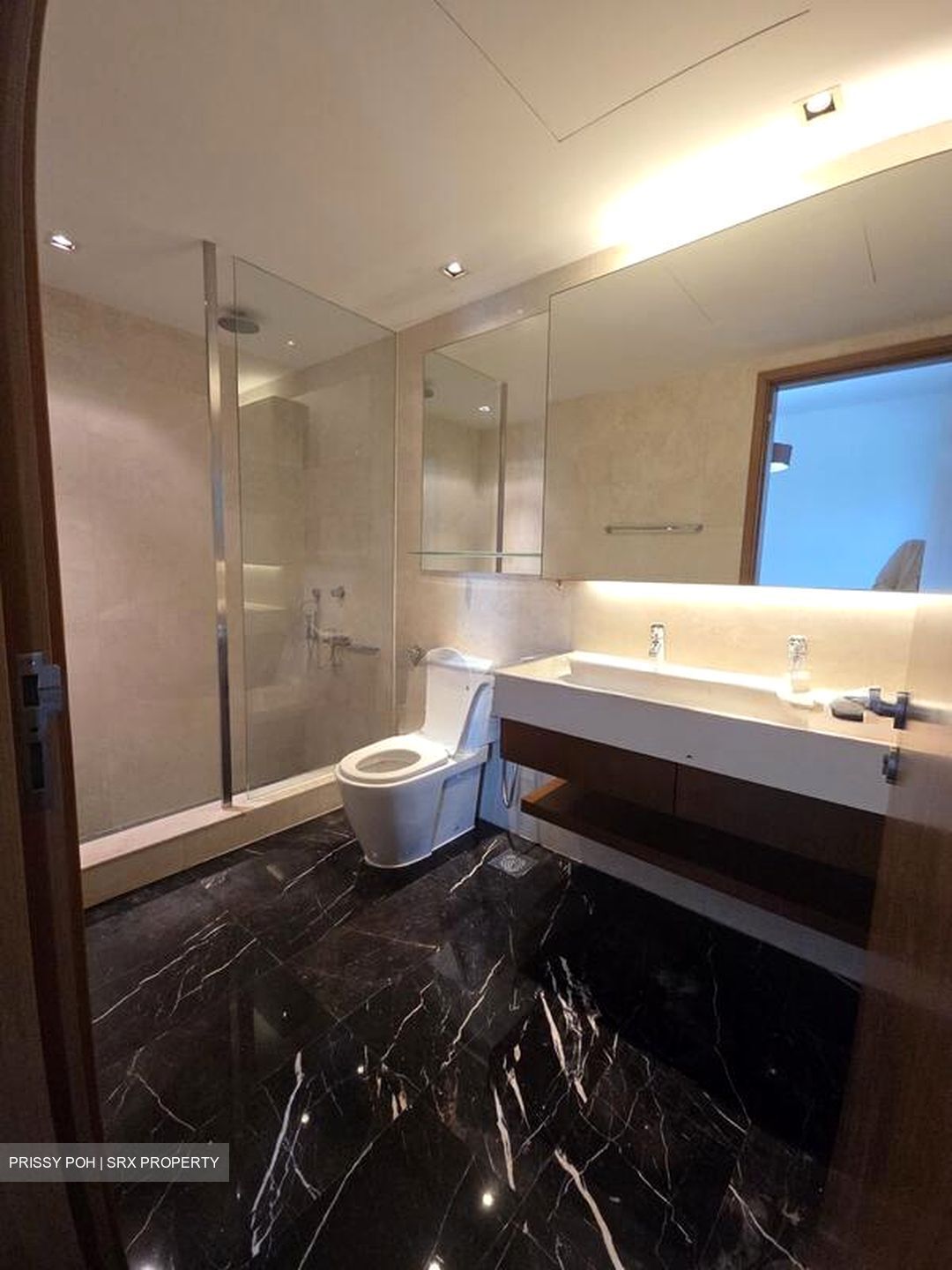 Cabana (D28), Terrace #497360401